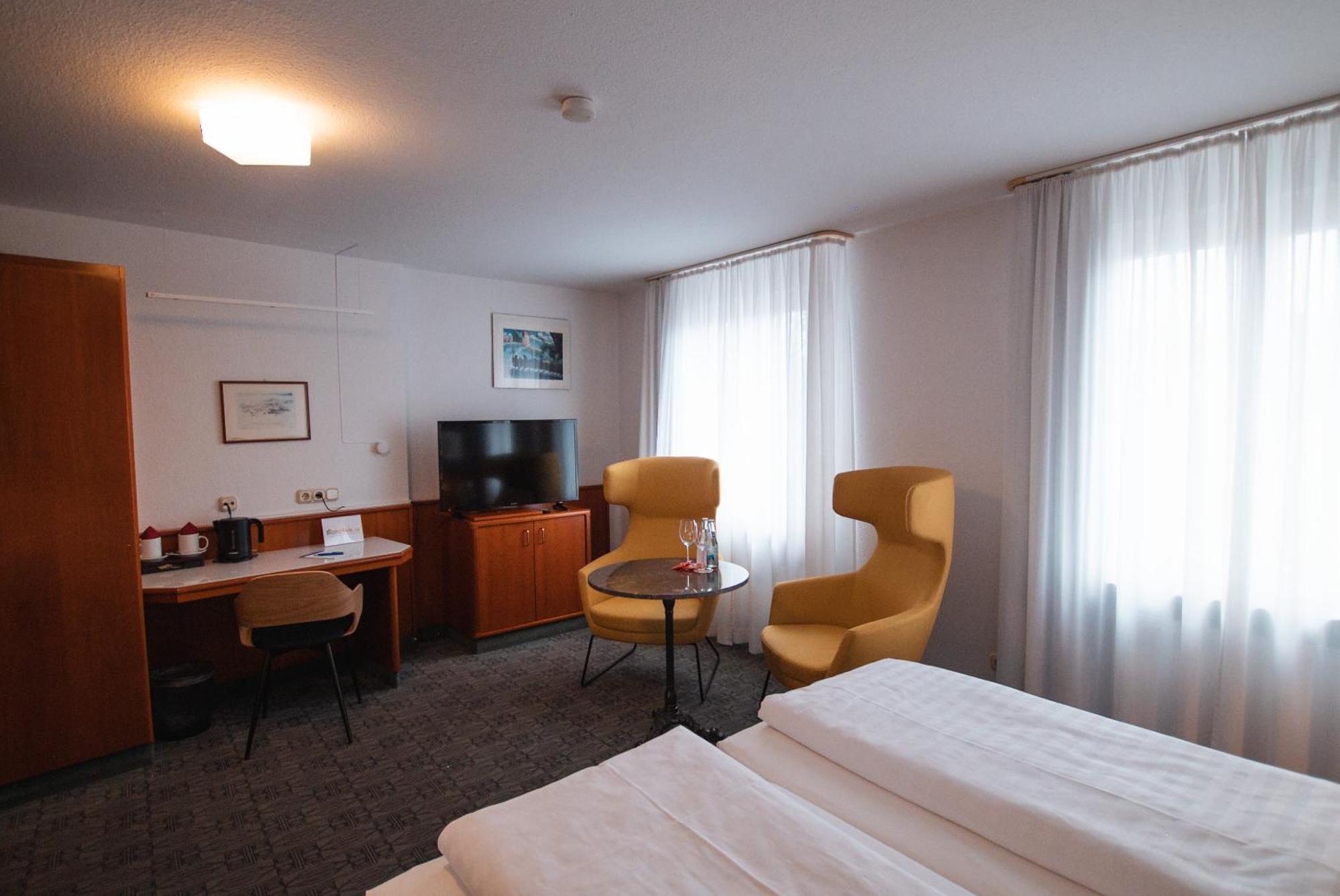 Hotel Am Main Veitshochheim Room photo